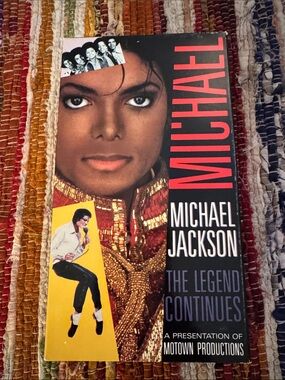 Michael Jackson VHS "The Legend Continues" – VHS 📼 video tape in good condition.